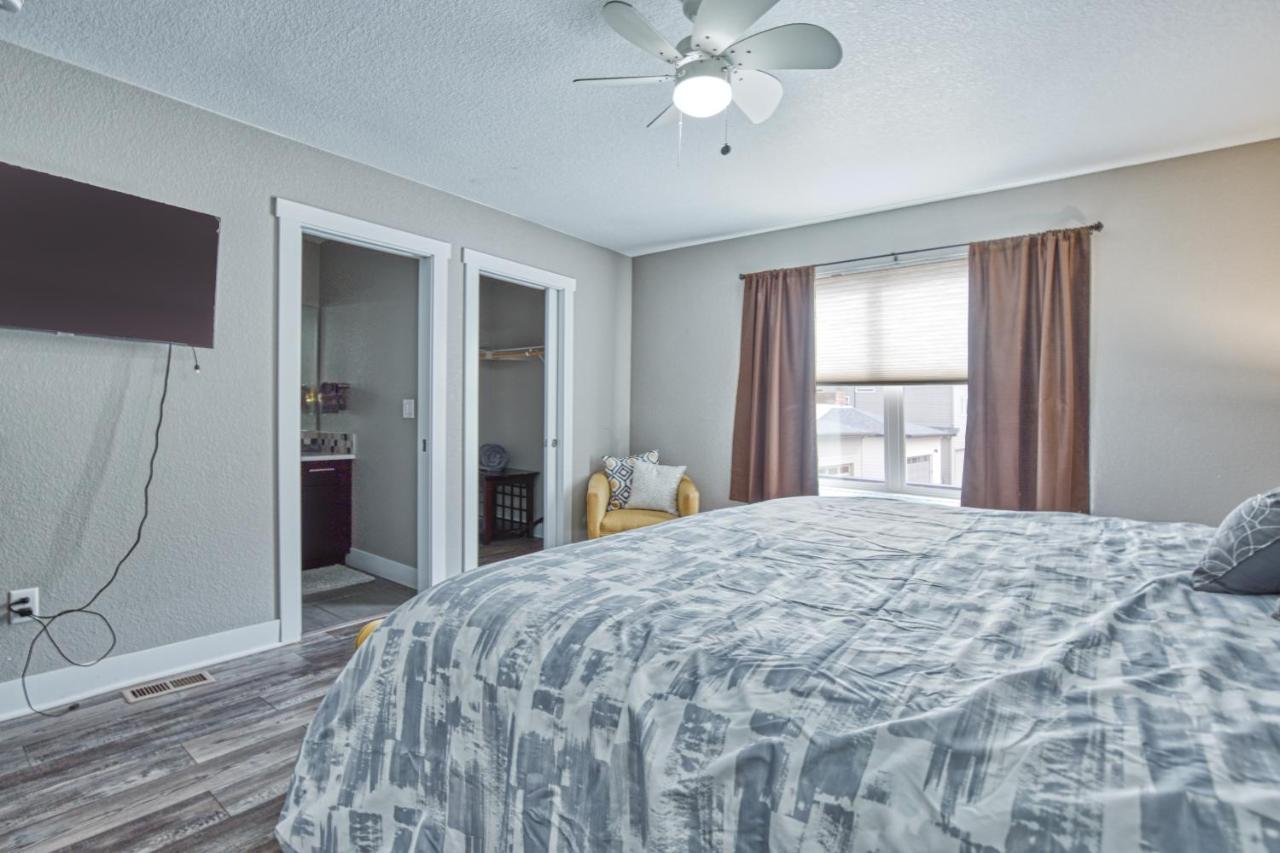 Modern Townhome Near Old Town, Breweries, & River! Fort Collins Esterno foto