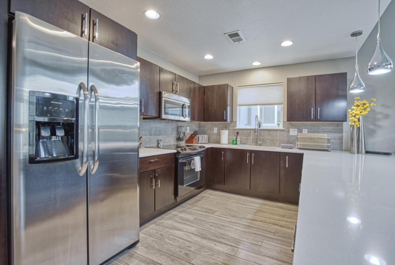 Modern Townhome Near Old Town, Breweries, & River! Fort Collins Esterno foto